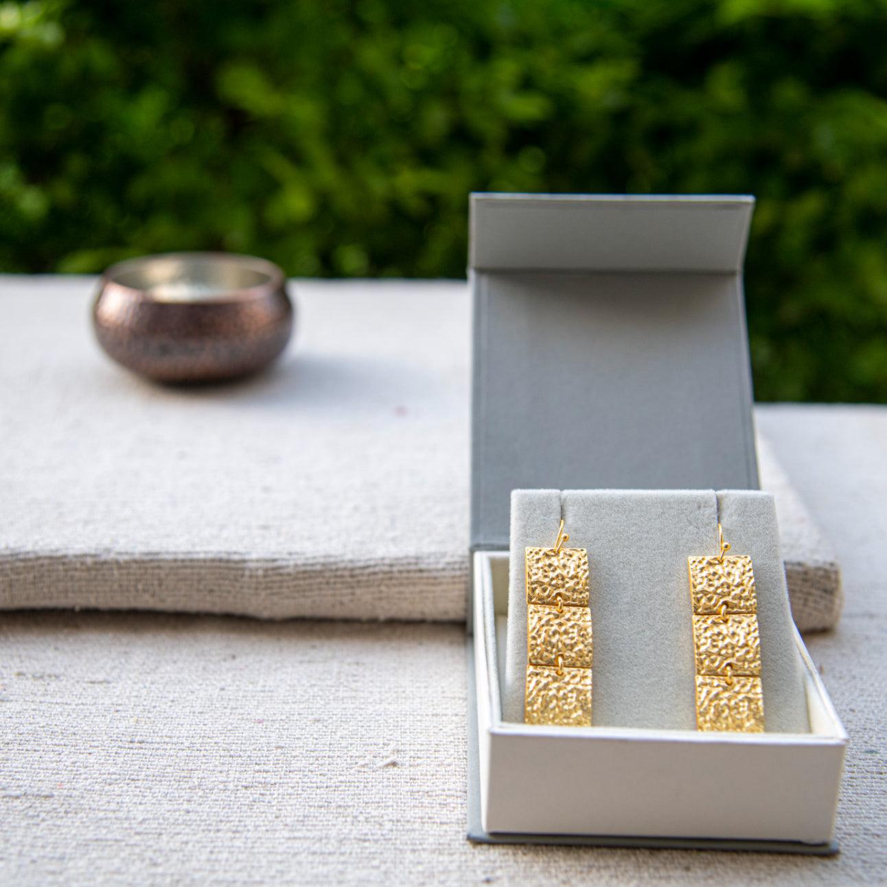 Brass Dangler Stud Earring - DeKulture DKW-1405-SEJ