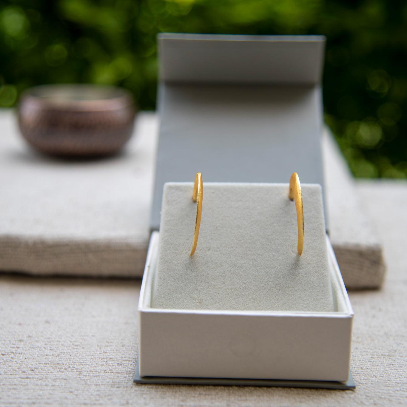 Crescent Moon Brass Earring - DeKulture DKW-1363-SEJ