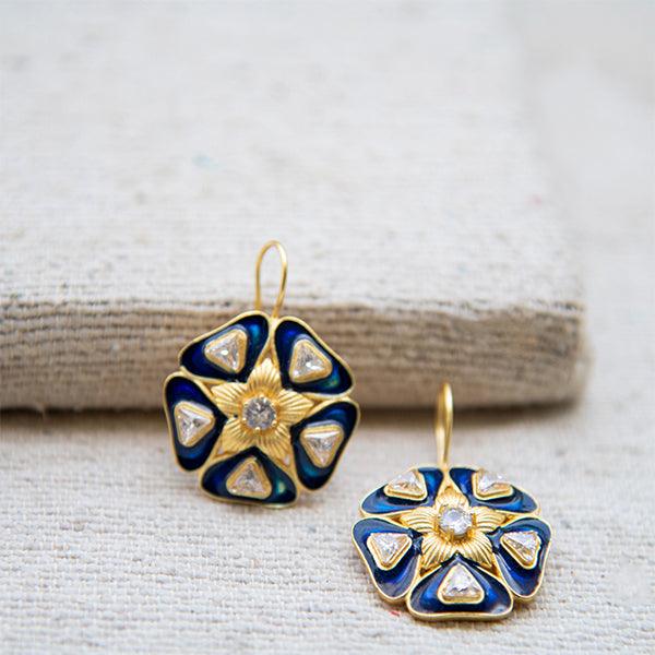 Enameled Stylized flower earrings Flash Gold Plated - DeKulture DKW-1444-SEJ