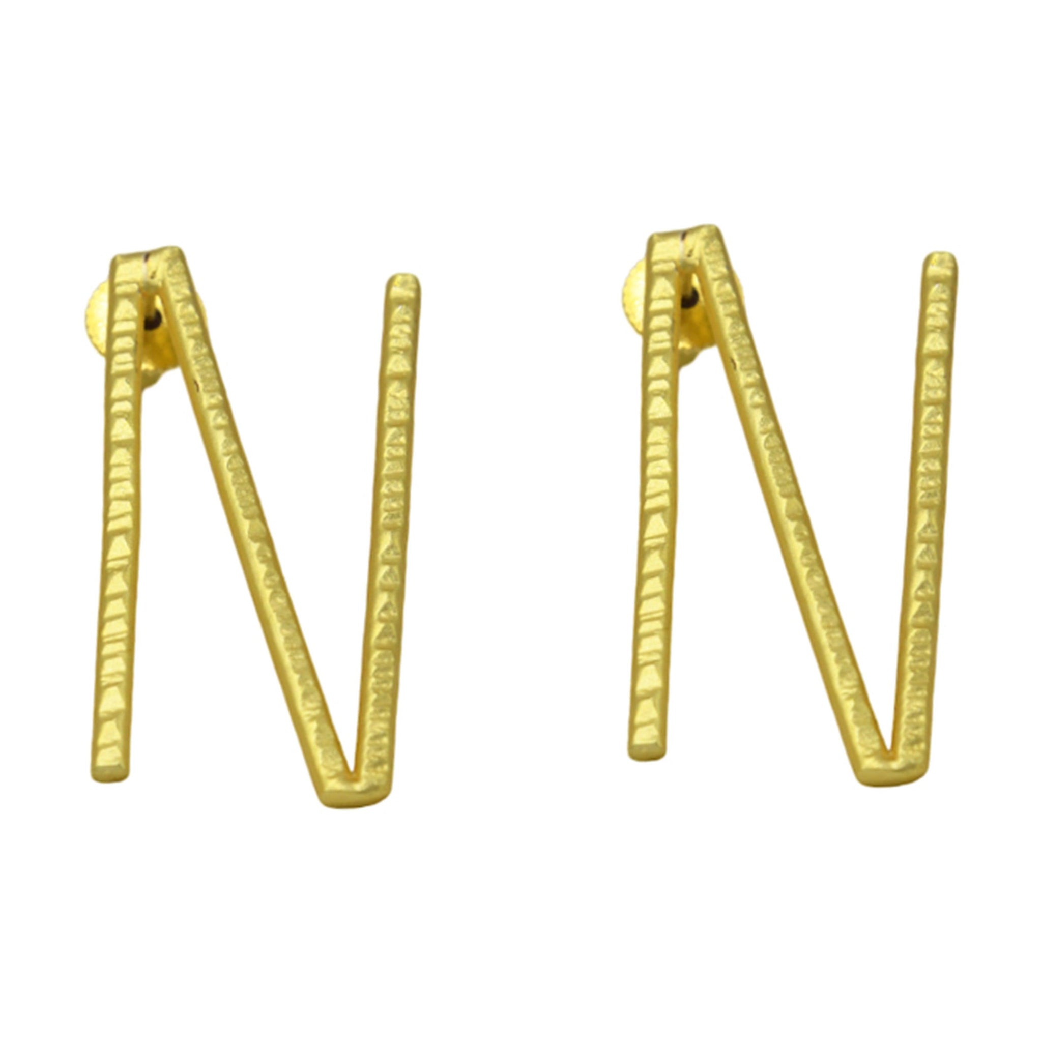 English Alphabet "N" Brass Earring - DeKulture DKW-1346-SEJ