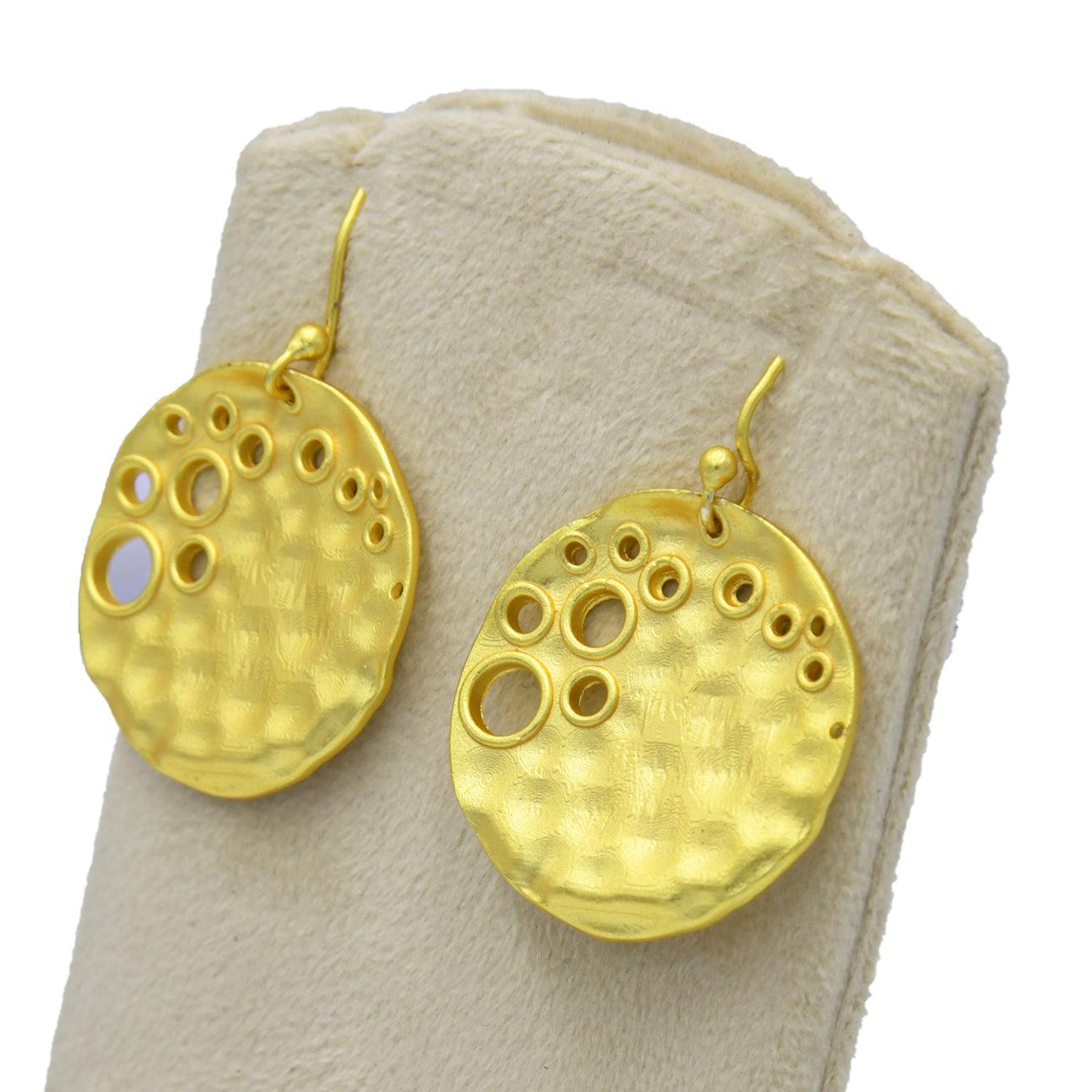 Hammered Vermeil Disk Dangle Earring - DeKulture DKW-1298-SEJ