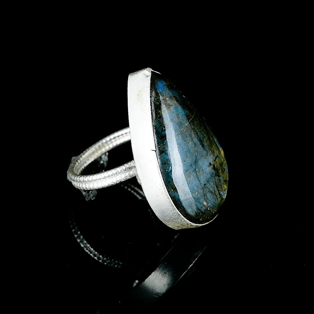 Labradorite Rough Gemstone Ring - DeKulture DKW-1073-RGJ