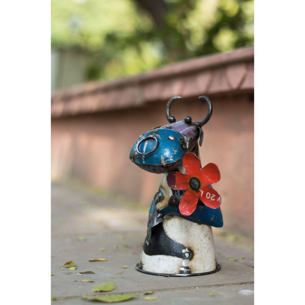 Recycled Cow With Flower Figurine - DeKulture DKW-17078-RIF