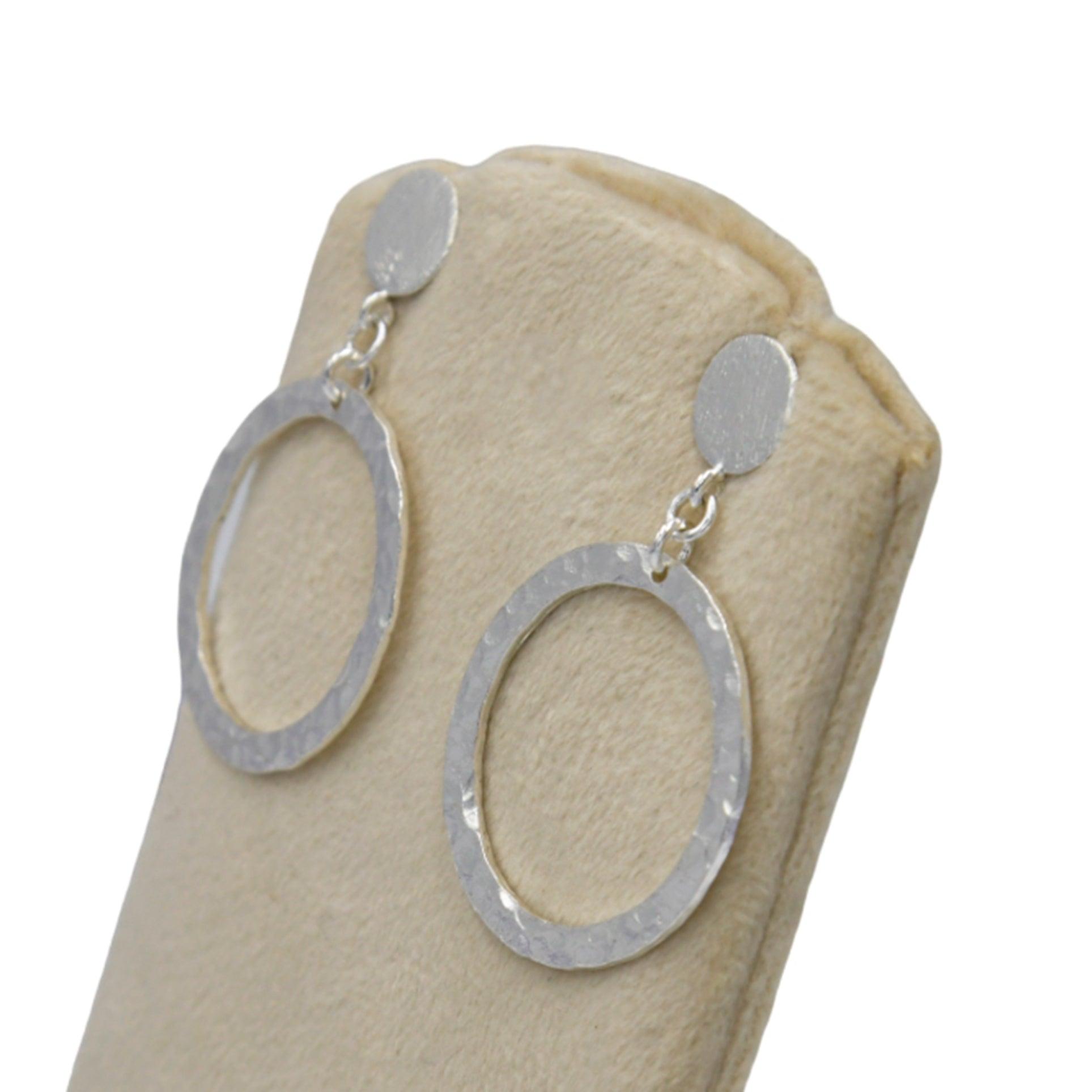 Silver Circle Stud Earring - DeKulture DKW-1312-SEJ