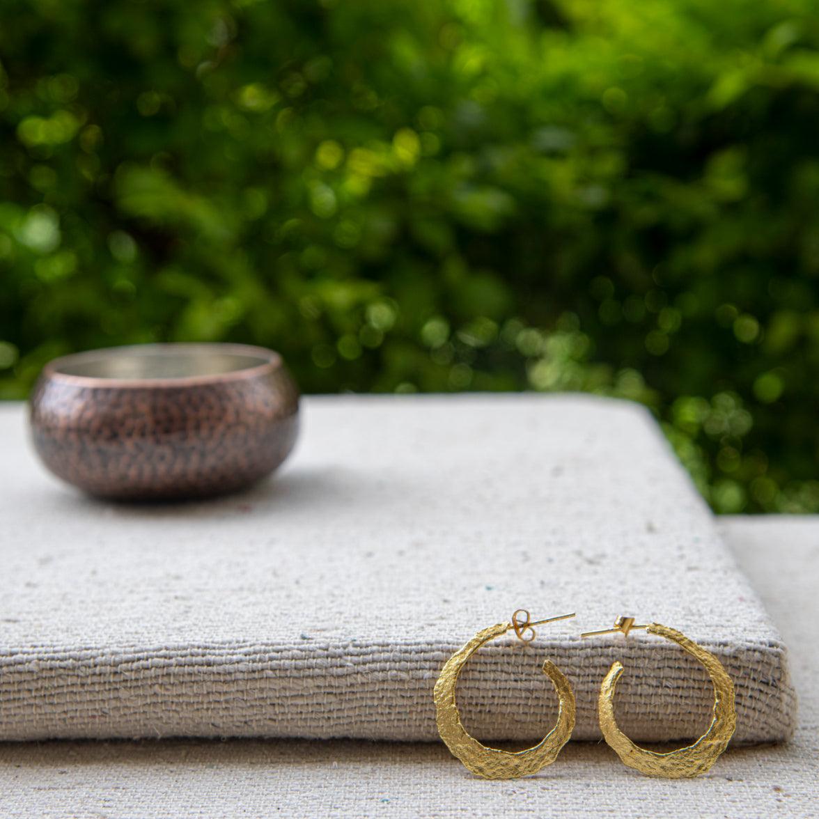 Textured Brass Hoop Earring - DeKulture DKW-1408-SEJ